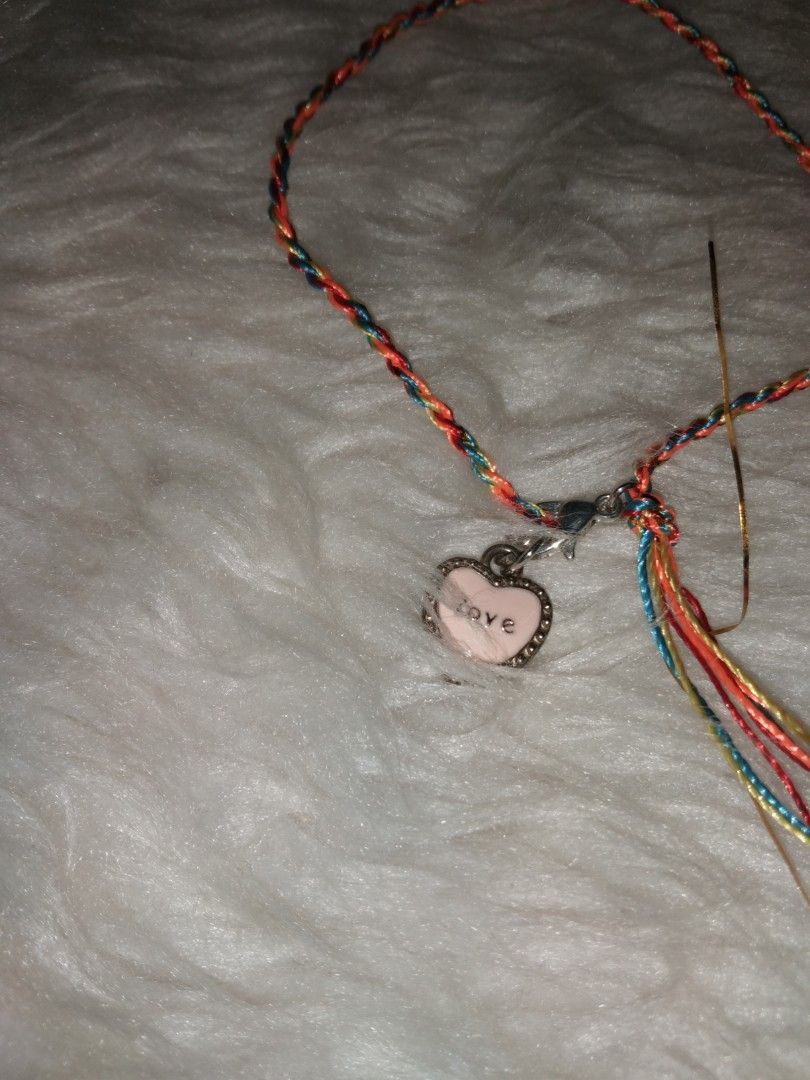 Anklet love design (Category: Anklets) located in Quezon City. Submitted by eidorableshop (Listing ID 1469402727, Image 2). Description: .