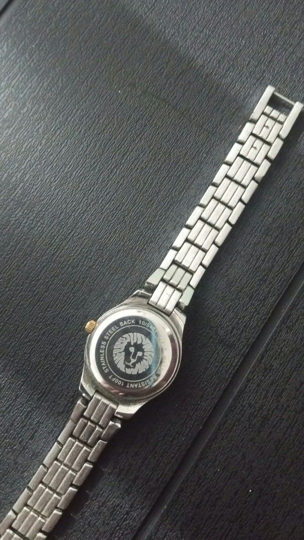 Anne Klein Two-Tone Watch (Category: Women's Watches) located in Calamba. Submitted by camilledc_12292105 (Listing ID 1469530181, Image 3). Description: ⌚ Anne Klein Ladies Watch for Sale! ✨ 💖 Elegant two-tone silver and gold design with a classic white dial. Perfect for everyday wear or special occasions! Brand: Anne Klein Dial Size: Approximately 30 mm (estimated) Design: Two-tone silver and gold Condition: Pre-loved 💌 PM for the price and in