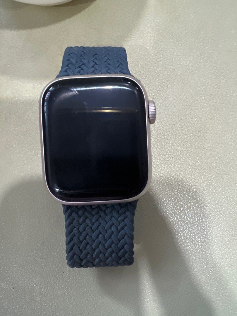 Apple series 9 41mm (Category: Wearables & Smart Watches) located in Manila. Submitted by cosmic_preloved_mnl (Listing ID 1469465589, Image 1). Description: 41mm, 16cm, size strap navy blue , with box and charger.