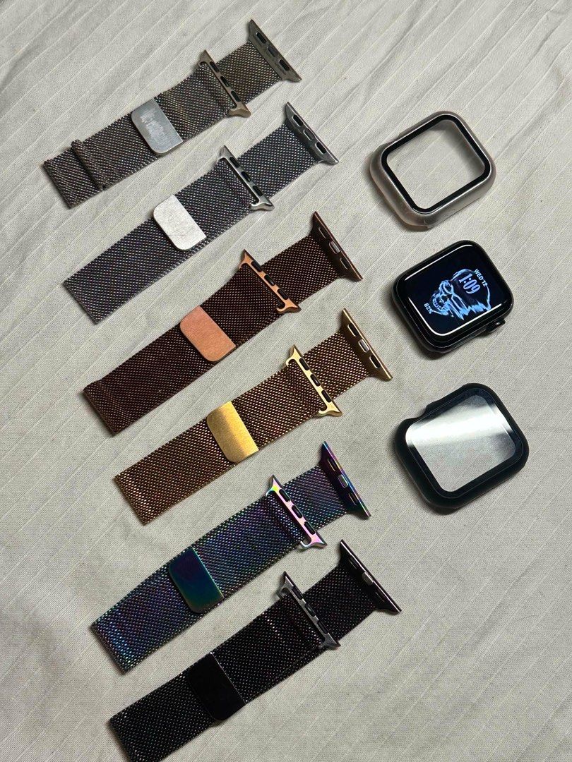 Apple Watch SE 2 (Category: Wearables & Smart Watches) located in Manila. Submitted by senpaiskep07388 (Listing ID 1469520087, Image 1). Description: Apple Watch SE 2 (GPS) 40MM 91% battery health Bought last year 2025 Includes everything in the photos No issue just unnoticeable scratches 📍Quezon City Novaliches.