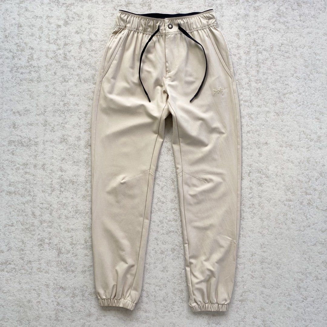 Arcteryx Gamma Jogger Pants (Category: Activewear) located in Manila. Submitted by thrift3006 (Listing ID 1469500104, Image 2). Description: Arcteryx Gamma Jogger Pants - Size 28-30w 37L No issue Excellent condition ₱1,280+sf only🏷️ Loc baliwag bulacan 📍 Pm 📩.