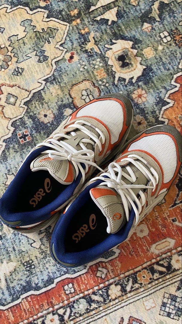 Asics Gel-NYC (Category: Sneakers) located in Manila. Submitted by closettoyoumnl (Listing ID 1469459086, Image 1). Description: - Model: Asics Gel-NYC - Colorway: CREAM/IRVINE -Size: US 10.