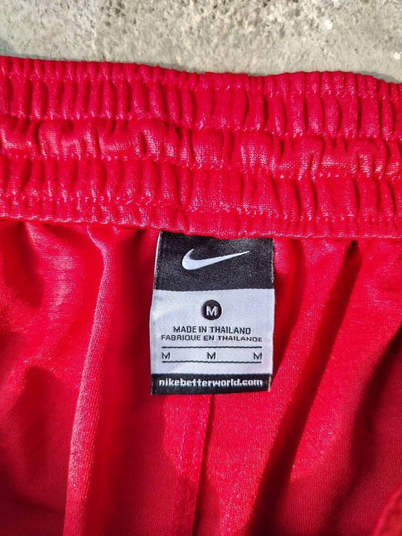 ASPACK OR SPLIT NIKE SHORTS (Category: Shorts) located in Manila. Submitted by gcarchives (Listing ID 1469409300, Image 2). Description: FOR SALE ASPACK OR SPLIT 🔴 Red Nike Shorts Medium on tag Waistline: 34–38 inches Length: 22 inches 🤍 Cream Nike Shorts Medium on tag Waistline: 32–36 inches Length: 21 inches 💠 PAYMENT FIRST | NO COD ‎📥DM TO PURCHASE 💵MOP: GCASH ‎SHIPPING VIA J&T, LBC ‎📍 MINDANAO SOUTH COTABATO , POLOMOLOK (9504) LOCATION.