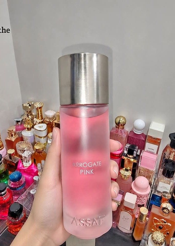 Assaf Arrogate Pink 200 ML (Category: Fragrance & Deodorants) located in Caloocan City. Submitted by esj_oreo (Listing ID 1469570703, Image 1). Description: BNIB UNSEALED.