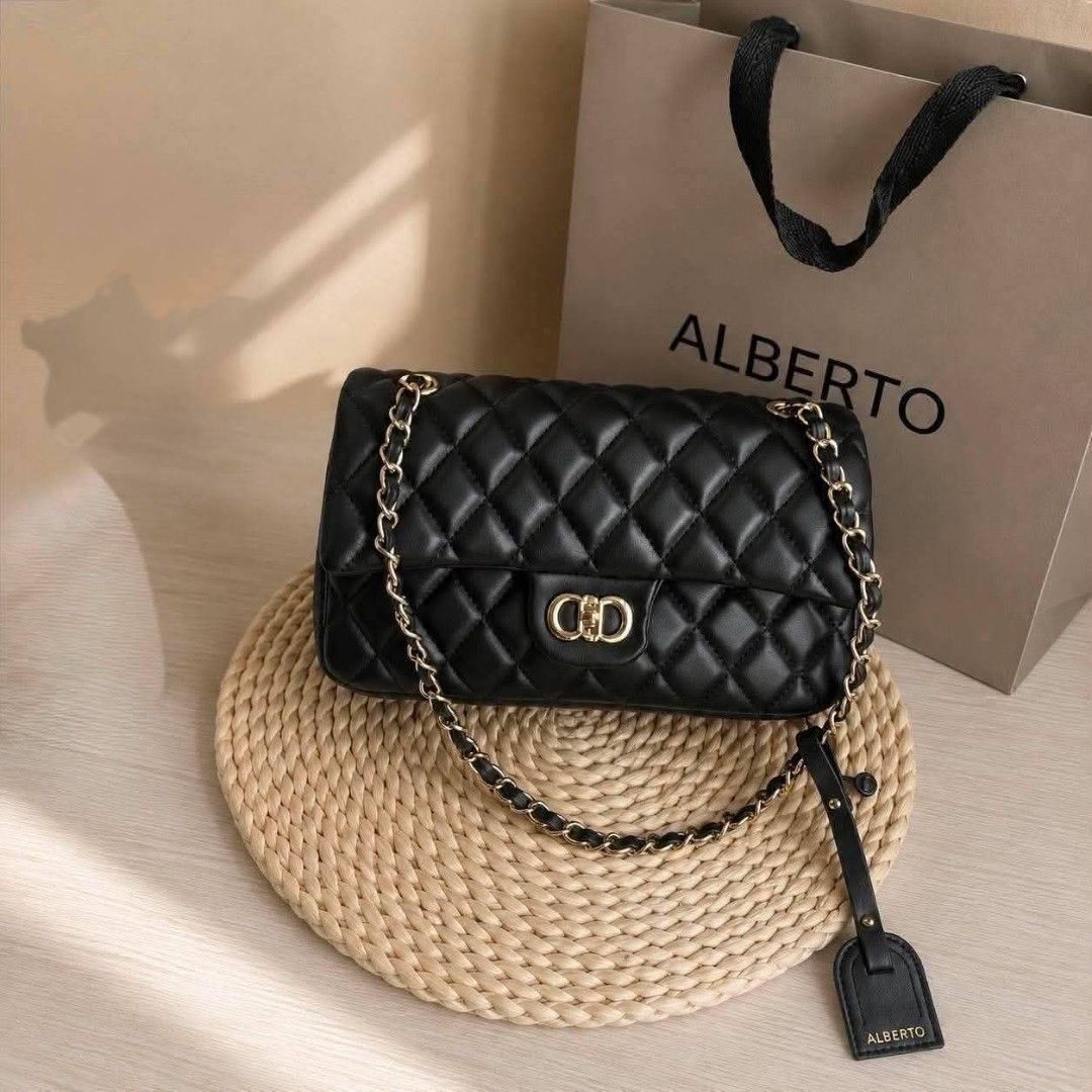 Auth Alberto Margate bag on sale (Category: Shoulder Bags) located in Caloocan City. Submitted by dripandvaporloungeph (Listing ID 1469542664, Image 1). Description: Auth Alberto Margate bag on sale 👜 Mall price: ₱2,499 Sale price: ₱2,199 only Complete with tags, dust bag, and paper bag. Few stocks only, reserve now.