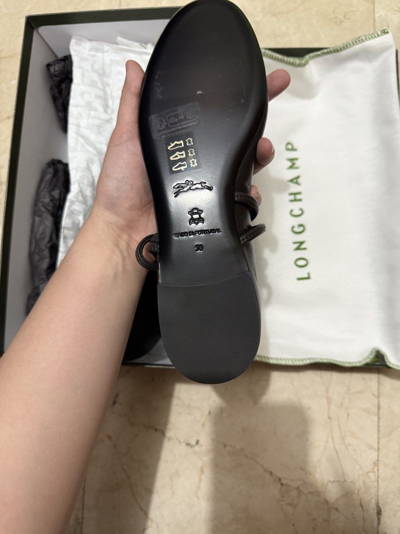 Authentic Longchamp Ballerine Roseau Flats (Category: Flats & Sandals) located in Manila. Submitted by echipmunk (Listing ID 1469475962, Image 2). Description: Authentic Longchamp Ballerina Flats Size 38 FITS US 7.5-8 Bnew Complete inclusions: shoes, box, card, 1 dustbag, fillers Bought in London Retails 295 pounds.