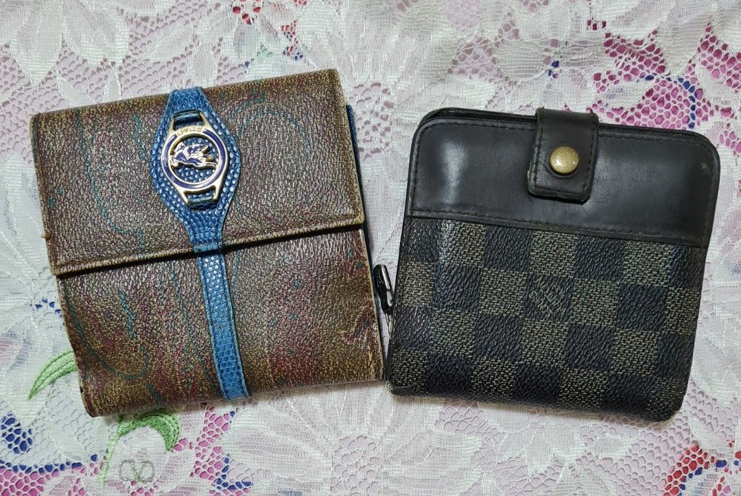 Authentic Lv & etro (Category: Luxury Bags & Wallets) located in Bulacan. Submitted by kraeyon_shop (Listing ID 1469536218, Image 1). Description: ✔️💯 Guaranteed authentic ✔️ Preloved ✔️ With flaws Louis Vuitton Damier Ebene Compact Zip bifold wallet, featuring the classic dark brown checkerboard canvas, brown leather trim, a snap-button closure tab, and a wrap-around zipper coin compartment. Etro compact or trifold wallet featuring the brand's 
