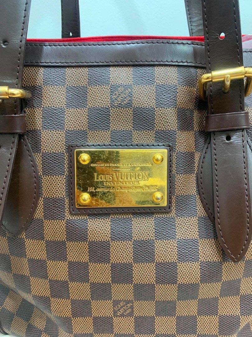 Authentic LV Hampstead (Category: Luxury Bags & Wallets) located in Quezon City. Submitted by jhaediah (Listing ID 1469417785, Image 2). Description: Lv hampstead Maganda pa po .
