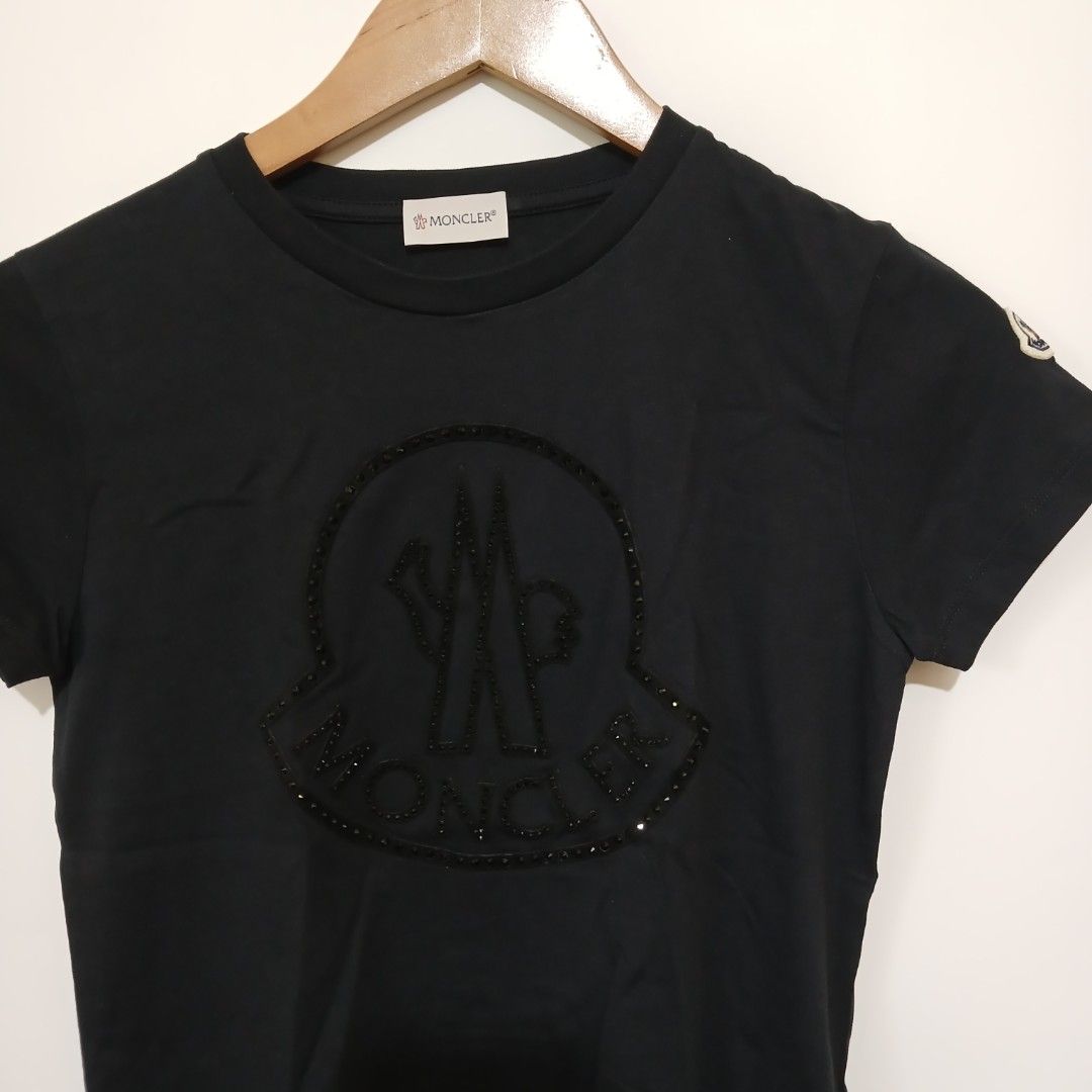AUTHENTIC MONCLER (Category: Luxury Apparel) located in Ozamiz City. Submitted by 2nd.sight (Listing ID 1469410659, Image 2). Description: size: xs small / 8-12 kids w: 16 l: 21 like new.