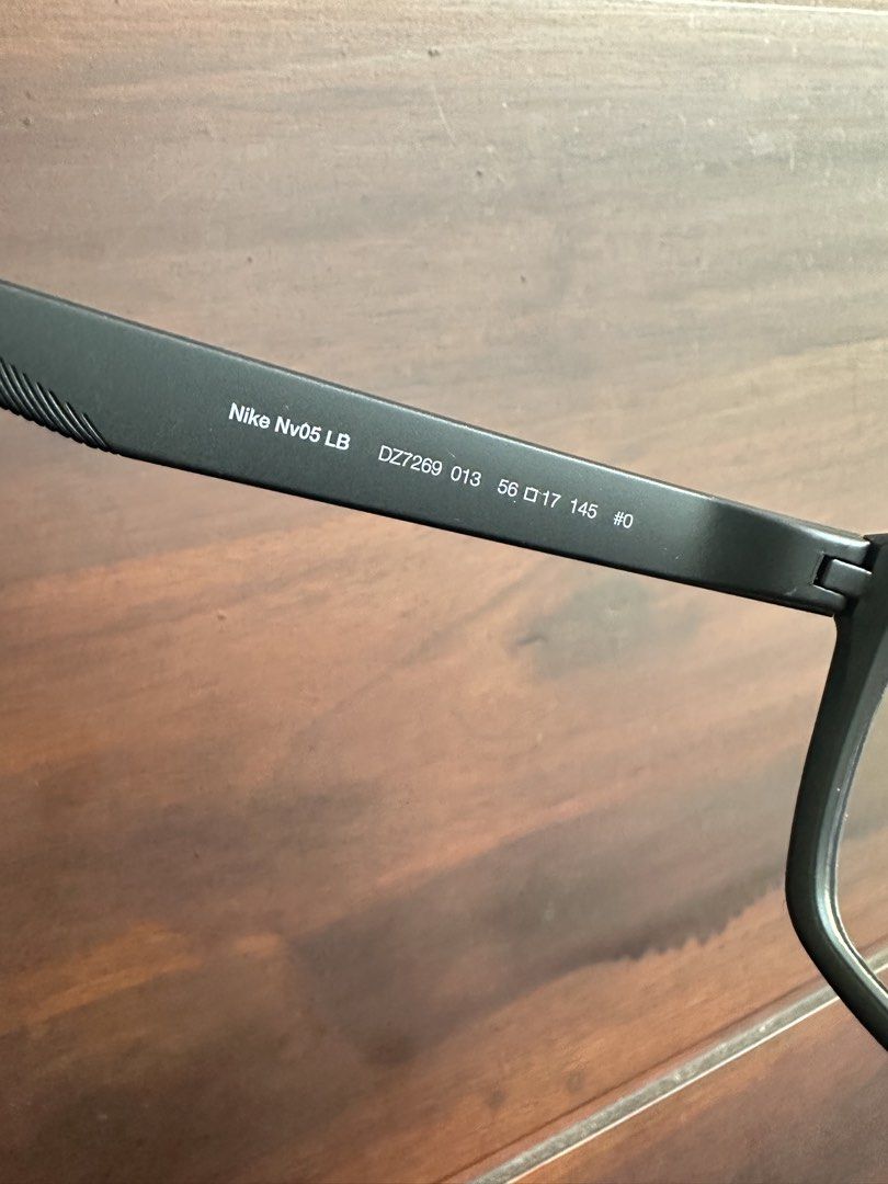 Authentic Nike Sunglasses (Category: Sunglasses & Eyewear) located in Quezon City. Submitted by nej_20 (Listing ID 1469397703, Image 3). Description: Original Sunglasses 💯 Brandnew 💯 Fixed Price ‼️ It comes in a ziplock bag with a leaflet included. What you see is what you get. 📍 Quezon City.