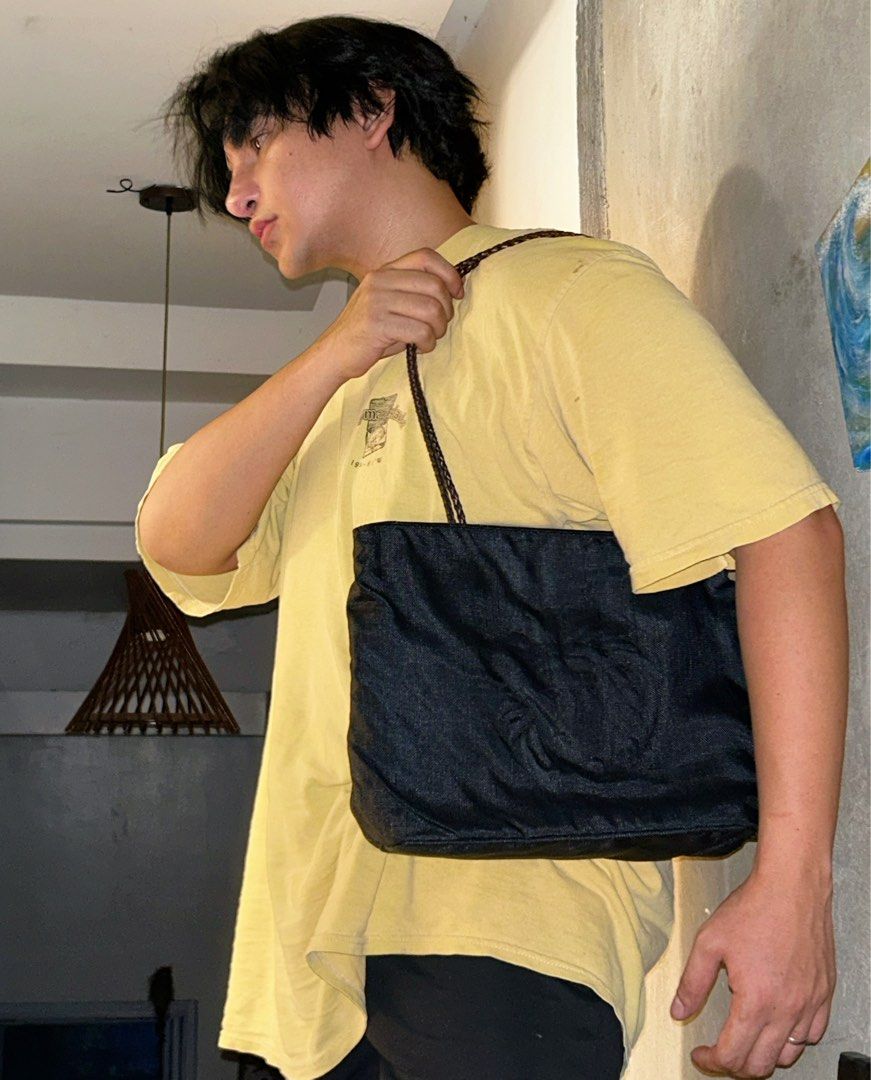 Authentic Versace Tote Bag (Category: Luxury Bags & Wallets) located in Tarlac. Submitted by ijiro_decluttering (Listing ID 1469567302, Image 1). Description: Very nice vintage Condition. Free shipping po. .