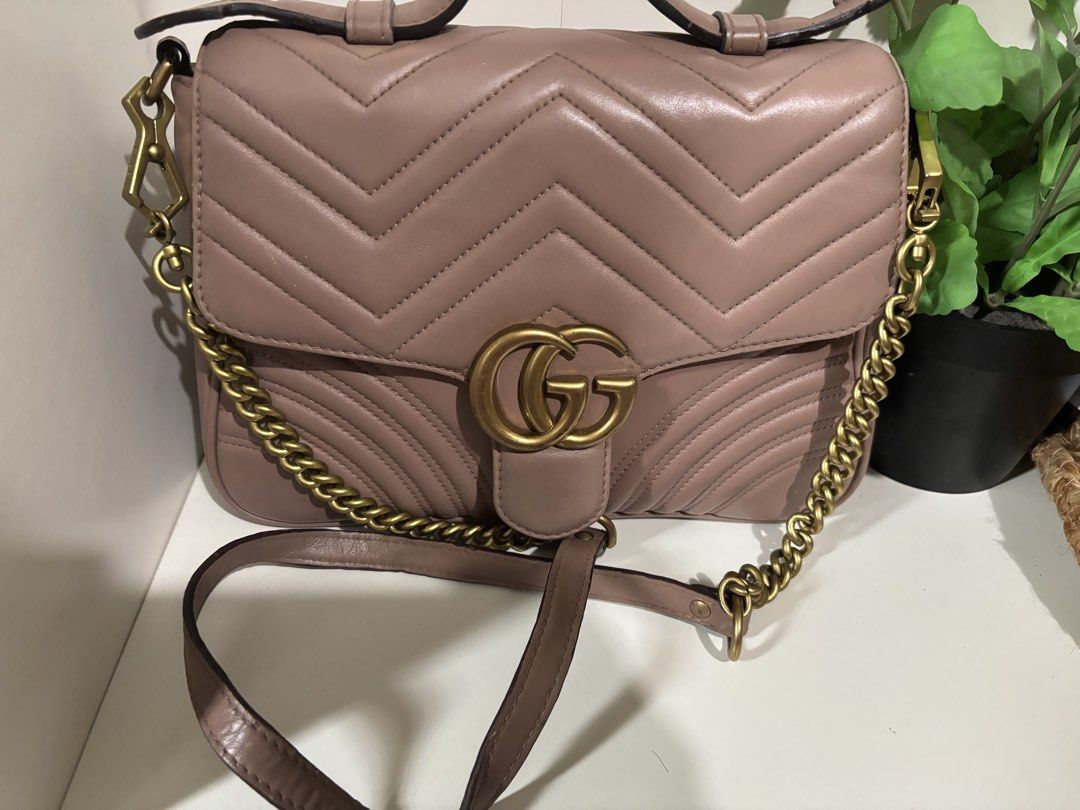 Bag bundle (Category: Cross-body Bags) located in Johor Bahru. Submitted by soulsol (Listing ID 1469409641, Image 1). Description: Tapak zip gucci.