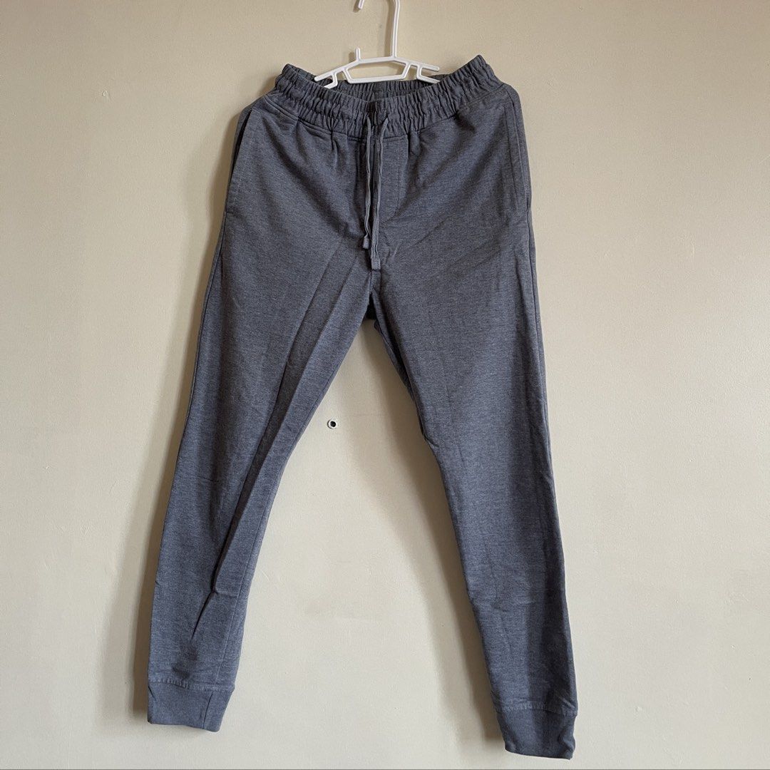 Baleno Grey Jogging Pants (Category: Other Bottoms) located in Legazpi City. Submitted by veilistics (Listing ID 1469486794, Image 1). Description: ❌ sensitive dm “mine” to claim exclusive of sf.