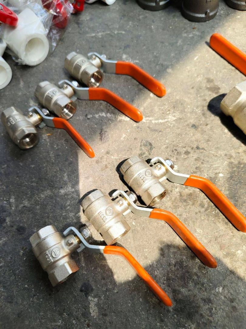 Ball Valve Specs: 1/4 (Category: Everything Else Others) located in Manila. Submitted by joeyroque09 (Listing ID 1469470401, Image 2). Description: Ball Valve Specs: 1/4.