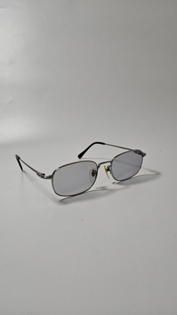 Bally B-7604 Sunglasses Metal Frame (Category: Sunglasses & Eyewear) located in Alfonso. Submitted by jbcamet (Listing ID 1469516167, Image 1). Description: - Brand: Bally - Model: B-7604 - Frame: Sturdy metal construction with clean hinges - Lenses: Grey tinted - Size Specs: 53-19-140 (marked on temple) - Details: Clear branding stamped near the temple joint - Condition/Style: Classic metal aesthetic, great for daily wear.