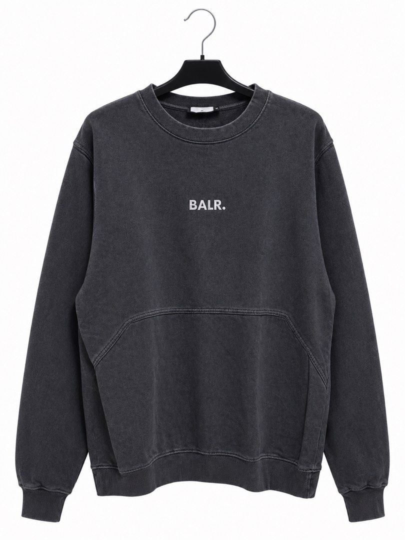 BALR. Navy Crewneck Sweatshirt Size M (Category: Coats, Jackets and Outerwear) located in Caloocan City. Submitted by nlubon (Listing ID 1462070793, Image 1). Description: Size medium Dimes 23 by 27 Need wash.