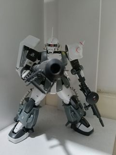 SDCS Kitty x Zaku II Red Gundam Model Kit, Toys & Collectibles ...