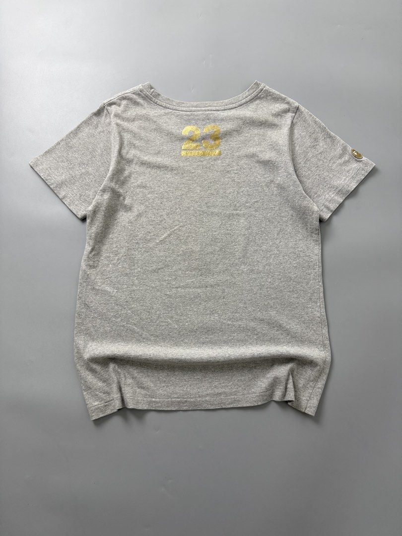 Bape head women (Category: Shirts) located in Pila. Submitted by villanueva80826 (Listing ID 1469526274, Image 2). Description: Bape women Size:small •Width:18.5 •Length:31 •Condition:9/10 •Color rate:9/10 Mine:680 +Shipping fee Issue:sign of usage like stretch hairline not noticeable ,light yellow stain Still in good condition Still wearable .
