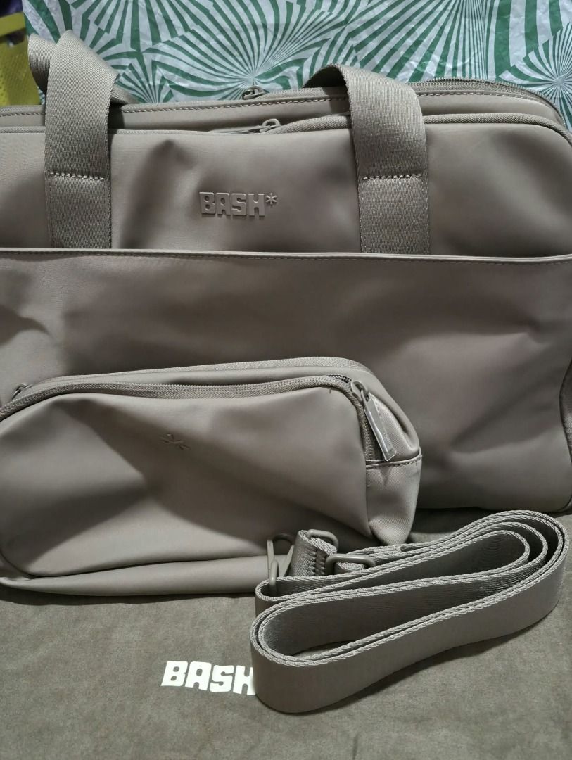 BaSH mINI Weekender Oak (Category: Shoulder Bags) located in Pasig City. Submitted by loveMYshop2022 (Listing ID 1469497075, Image 1). Description: BaSH mINI Weekender Oak NO TO FAKE / DUPLICATE ITEMS +25.00 Add Paper Bag ✔️ORIGINAL ✔️BRANDNEW ✔️Limited Offer / limited Stocks Only 👍ready for pick up / on hand _ available 👍Location Pasig City 👍MOP Gcash / Maya / Gotyme / 👍CC Payment QRPH + 30.00 👍Feel FREE to Send Us DM -Direct Message / PM -