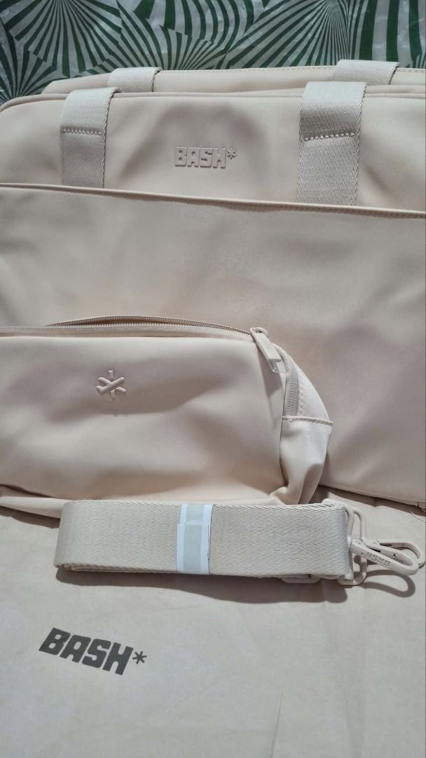 Bash Mini Weekender Sakura (Category: Shoulder Bags) located in Pasig City. Submitted by loveMYshop2022 (Listing ID 1469497843, Image 3). Description: NO TO FAKE / DUPLICATE ITEMS +25.00 Add Paper Bag ✔️ORIGINAL ✔️BRANDNEW ✔️Limited Offer / limited Stocks Only 👍ready for pick up / on hand _ available 👍Location Pasig City 👍MOP Gcash / Maya / Gotyme / 👍CC Payment QRPH + 30.00 👍Feel FREE to Send Us DM -Direct Message / PM - Personal Message 👍P