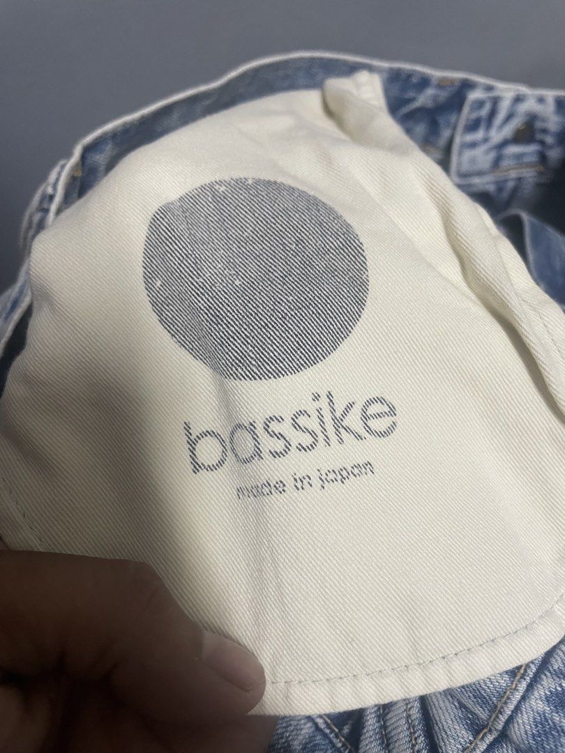 BASSIKE (Category: Jeans) located in Dasmarinas. Submitted by jessputrages (Listing ID 1469492346, Image 3). Description: For sale Bassike Excellent condition No issue 800 plus shipping fee Pm for more details.