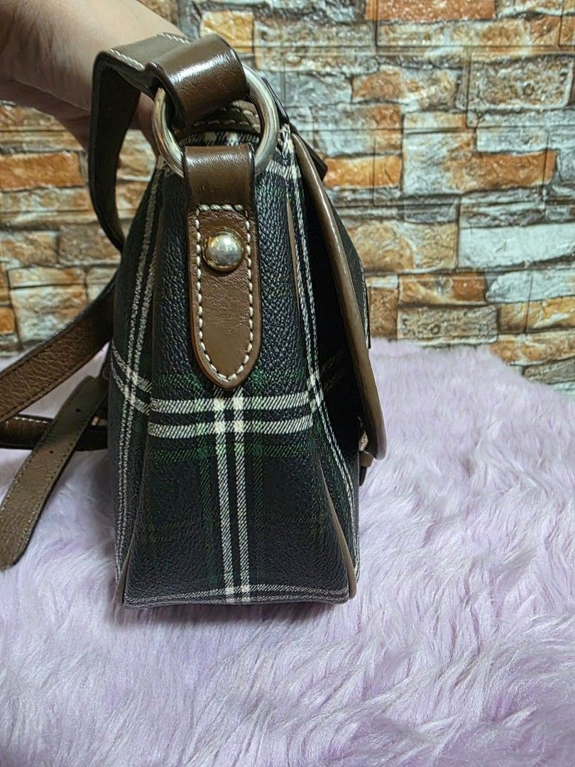 Bean Pole Plaid Crossbody Bag (Category: Cross-body Bags) located in Binan City. Submitted by elli.etcetera (Listing ID 1469512453, Image 2). Description: MOP: Gcash, Maya or Bank transfer Courier: Flash, J&T or Lalamove.