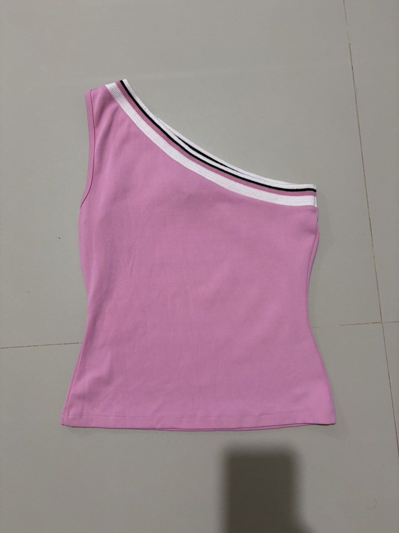 Bebe One Shoulder Tank Tops (Y2K) (Category: Longsleeves) located in Echague. Submitted by jake_rc (Listing ID 1469501449, Image 3). Description: Bebe One Shoulder Tank Tops Size Small on tag Issue: ligth black stain/super mini lints Price 550 plus SG.
