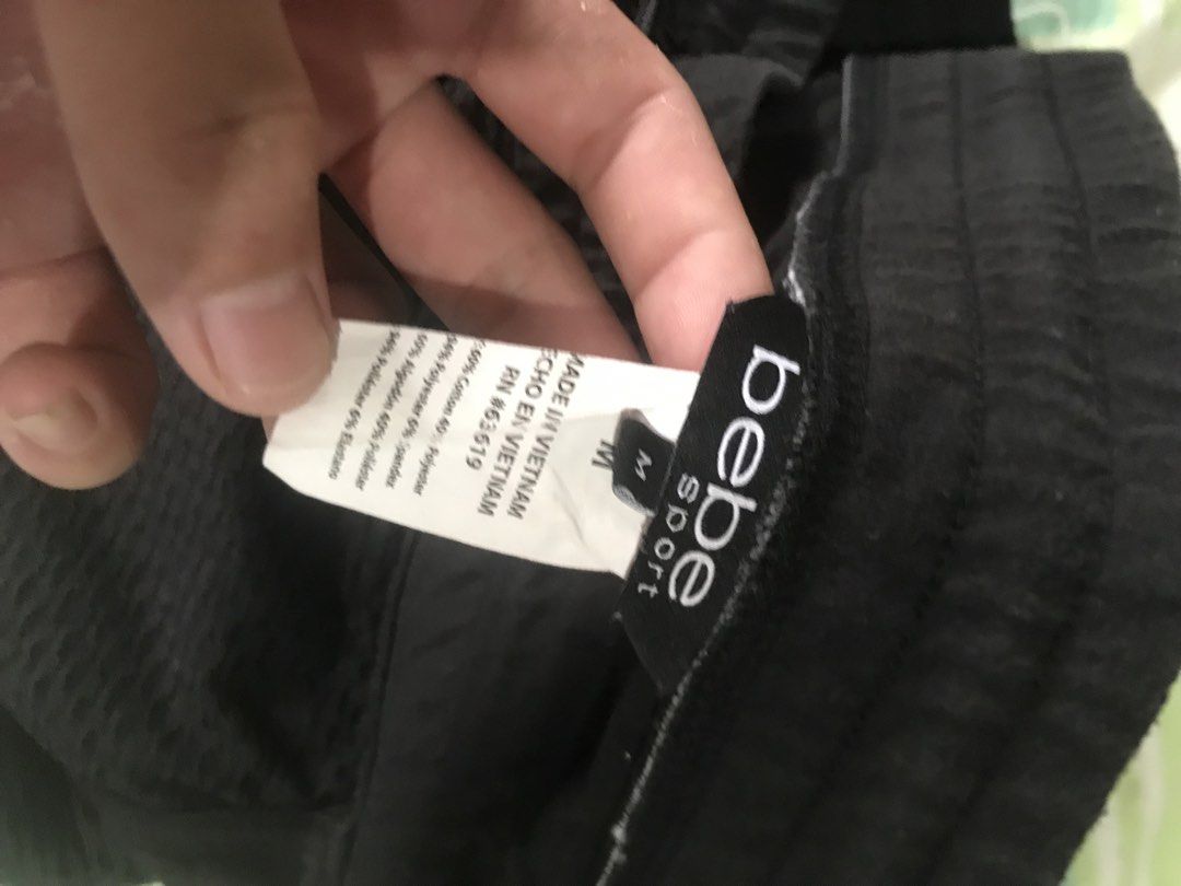 Bebe top and short (Category: Activewear) located in Santa Cruz. Submitted by __incognito (Listing ID 1469434232, Image 2). Description: Check details and negotiate with me .