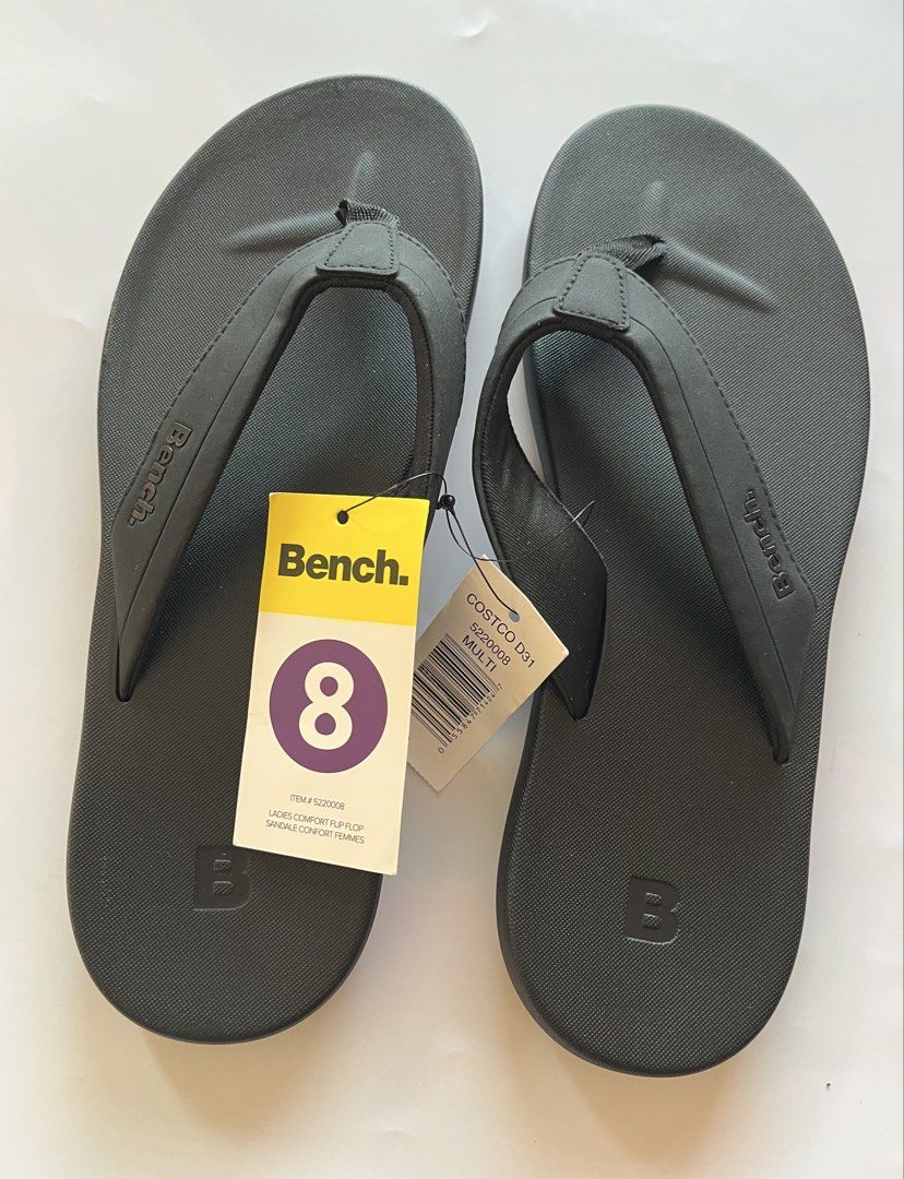 Bench women’s Flip Flops (Category: Activewear) located in Santa Rosa. Submitted by ninaparis (Listing ID 1469448975, Image 2). Description: Original Bench Women’s Flip Flops size 8 with soft cushioned PU footbed .