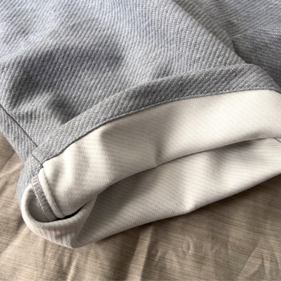 Bershka Grey Sweatpants Size XL (Category: Joggers) located in Pasig City. Submitted by jenscloset86 (Listing ID 1469503659, Image 3). Description: Brand: BERSHKA Size: XL • Used ONCE only • Consider it new. • No flaws, no damage Measurement: Waist: 34-40” Length: 43”.