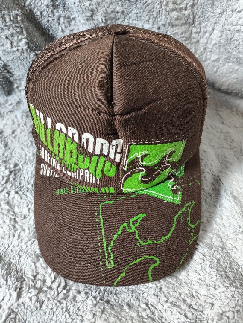 Billabong y2k trucker cap (Category: Caps & Hats) located in Asingan. Submitted by arnelpalaris8 (Listing ID 1469564990, Image 1). Description: y2k Billabong trucker cap verygood condition PM ME.