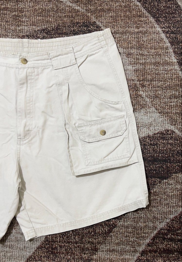 Bimini Bay Outfitters Cargo Shorts (Category: Shorts) located in Rizal. Submitted by ithriftph_ (Listing ID 1469507915, Image 3). Description: 🔻 Details 🔻 Bimini Bay Outfitters Cargo Shorts Off white colorway 7 pockets Waistline: 38" Length: 19" Leg hole: 13" Color rate: 9/10 Condition: 8/10 Issue: tiny stain (see last pic) Price: 350 pesos Reminders: Color may vary due to lighting and your screen resolution. Note: Ready to wear (already washed