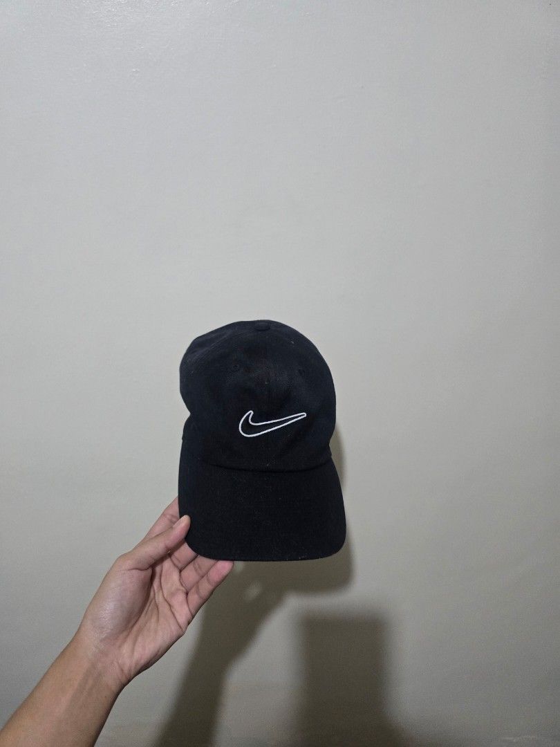 Black Cap (Category: Caps & Hats) located in Abucay. Submitted by solaranestbymm (Listing ID 1469399022, Image 1). Description: purchase any 2 items and you will get this cap for free! dm me!.