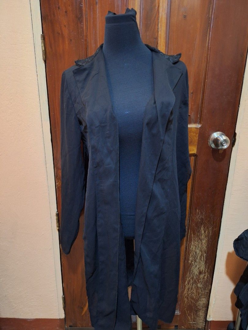 Black Long Cardigan Chiffon Duster Jacket (Category: Coats, Jackets and Outerwear) located in Balamban. Submitted by ubethan (Listing ID 1469487467, Image 1). Description: - Color: Black - Material: Lightweight, sheer chiffon fabric - Design: Open front with long sleeves and flowy drape - Detail: Unique textured pattern on shoulder lapels - Styling: Perfect versatile piece for layering over casual outfits or evening wear - Condition: Brand new / 