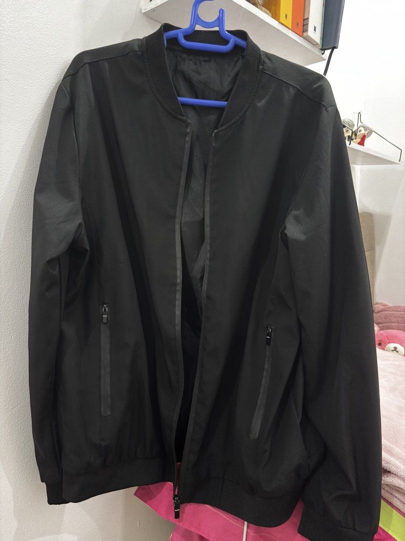 Black Nylon Jacket (Unisex) (Category: Coats, Jackets and Outerwear) located in Manila. Submitted by niellaeun (Listing ID 1469435807, Image 2). Description: Size: Large to XL bodyframe Excellent condition (used once) Unisex.