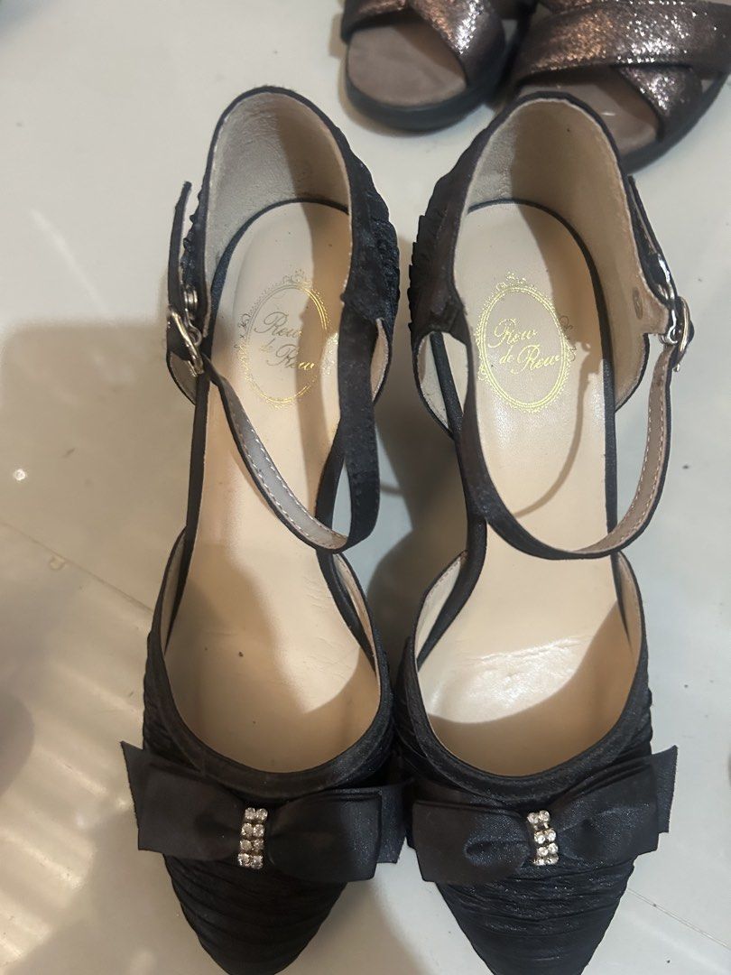 Black satin (Category: Heels) located in Cavite. Submitted by cecitrifthshop (Listing ID 1469417314, Image 1). Description: Black heels satin material with ribbon .