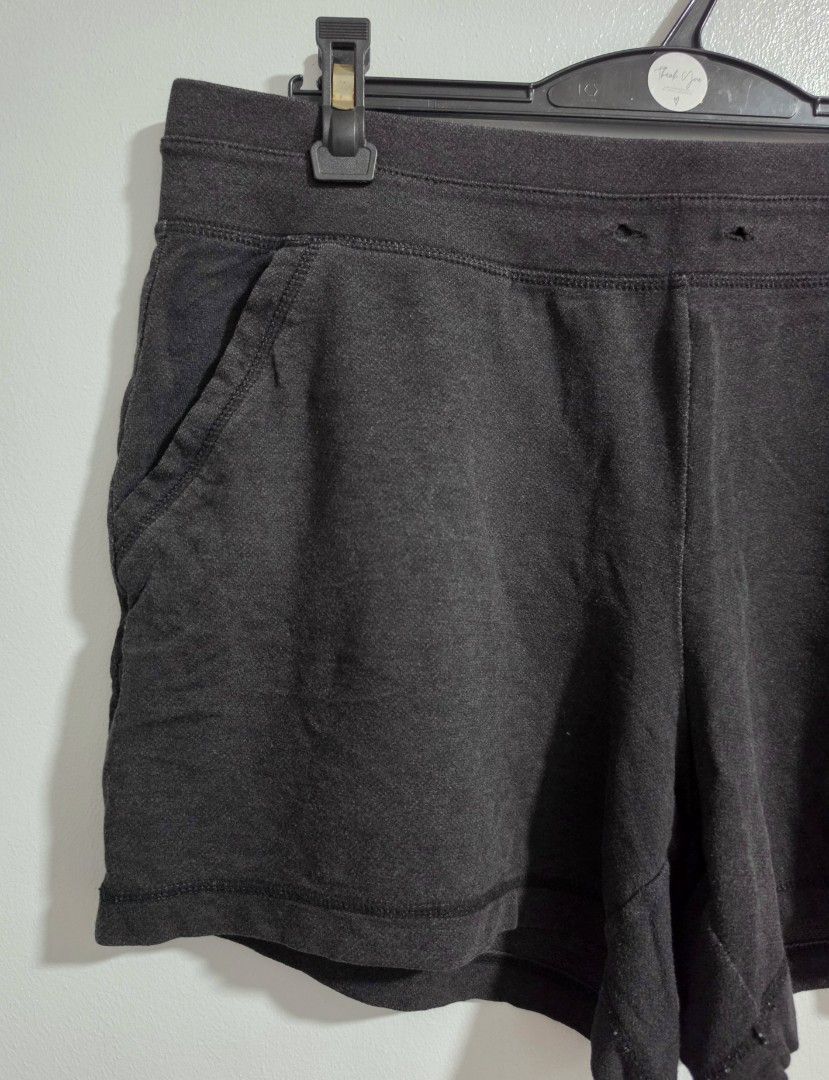 Black sweat shorts with pockets (Category: Shorts) located in Paranaque City. Submitted by franinnashop (Listing ID 1469524799, Image 3). Description: Declutter fadded color - Color: black - Material: Super comfortable everyday wear fabric - Features: Side pockets, thick elastic waistband, and drawstring holes - Fit: Waist stretches from 33 to 38 inches - Length: 14 inches - Best for: Lounging, running errands, or casual daily wear.