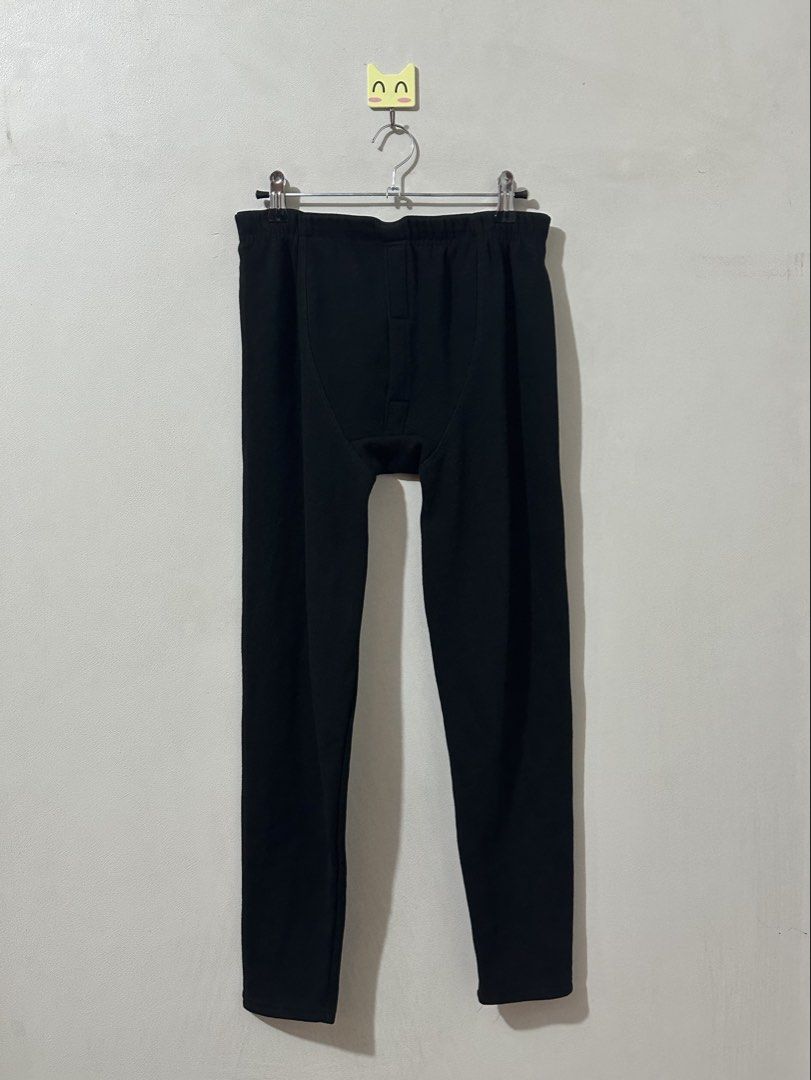 Black Thermal Pants Leggings Men Large (Category: Trousers) located in Balanga. Submitted by winterlab_ph (Listing ID 1469424602, Image 1). Description: B400.