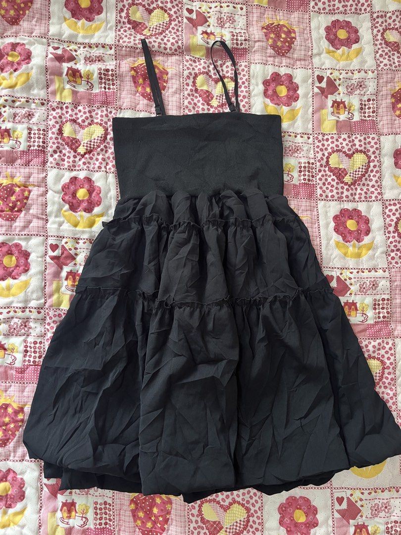 Black tiered babydoll top (Category: Sleeveless) located in Davao. Submitted by lovedfaerie (Listing ID 1469529909, Image 1). Description: Xxs-s no flaws adjustable straps.