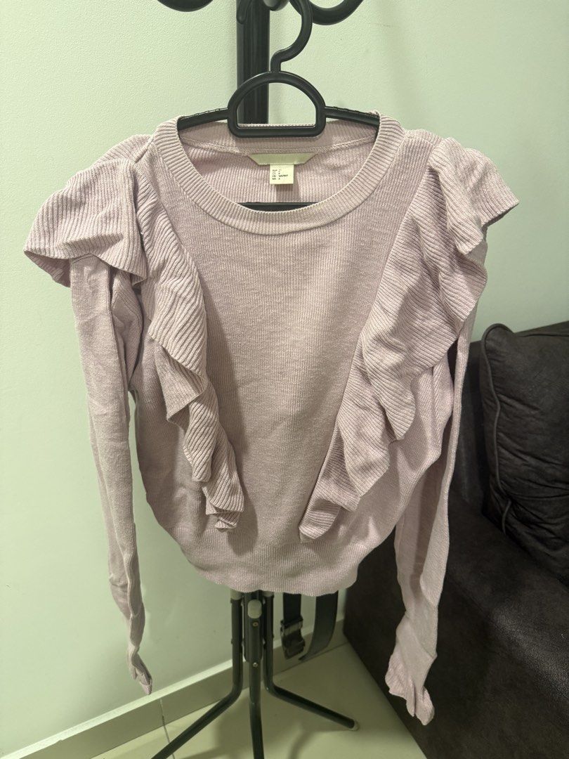 Blouses (Category: Blouses) located in Kuala Lumpur. Submitted by prelovedbyfl0 (Listing ID 1469545421, Image 3). Description: Rm3 each Grab 5 blouses for only RM10! Sold item will be deleted Pm for more details .