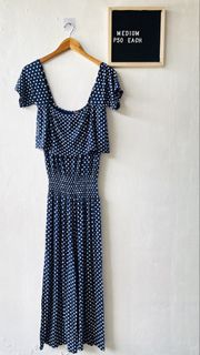 (Category: ) located in . Submitted by lovemyclothes21 (Listing ID 1469482009, Image 1). Description: .