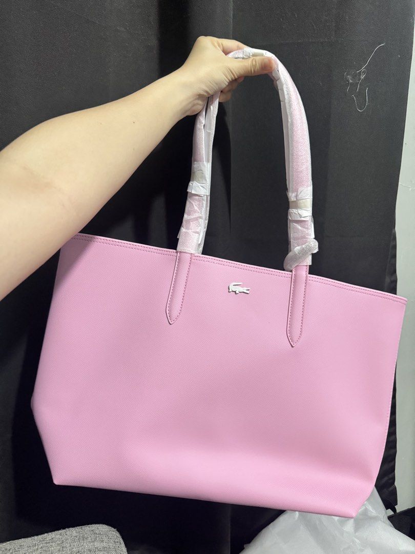 Bnew Lacoste Reversible Totebag (Category: Tote Bags) located in Makati City. Submitted by kleanupcloset (Listing ID 1469419554, Image 3). Description: .