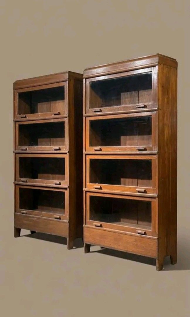 Bookshelf vintage (Category: Shelves, Cabinets & Racks) located in Manila. Submitted by carmelites36250 (Listing ID 1469413702, Image 1). Description: #forsale Bookshelf ❤❤❤Vintage Solid wood season Tanguili ✅ Pick up @Caloocanshop/ Delivery 🚚 Pm me ☎☎☎☎ Price-15k each.