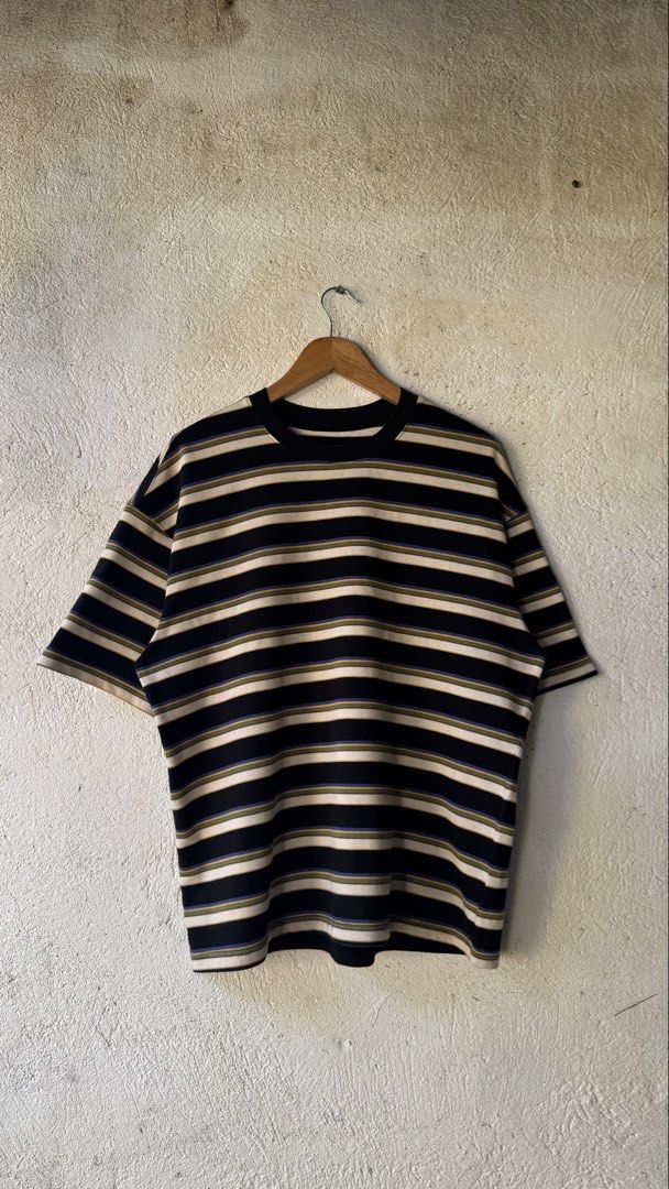 Boxy Stripe Shirt (Category: Tshirts & Polo Shirts ) located in Lipa City. Submitted by scrap.threads (Listing ID 1469467656, Image 1). Description: Item: Boxy Stripe Shirt Fit 💯 Price: 350 Dimes: Width - 24 Length - 27 Issue: none Lipa City Ship via J&T (Shouldered by buyer) Payment via Gcash ***Notice*** Color may vary due to lighting. Payment first. Item/s are thrifted or used condition unless stated otherwise. Please manage your expectation.