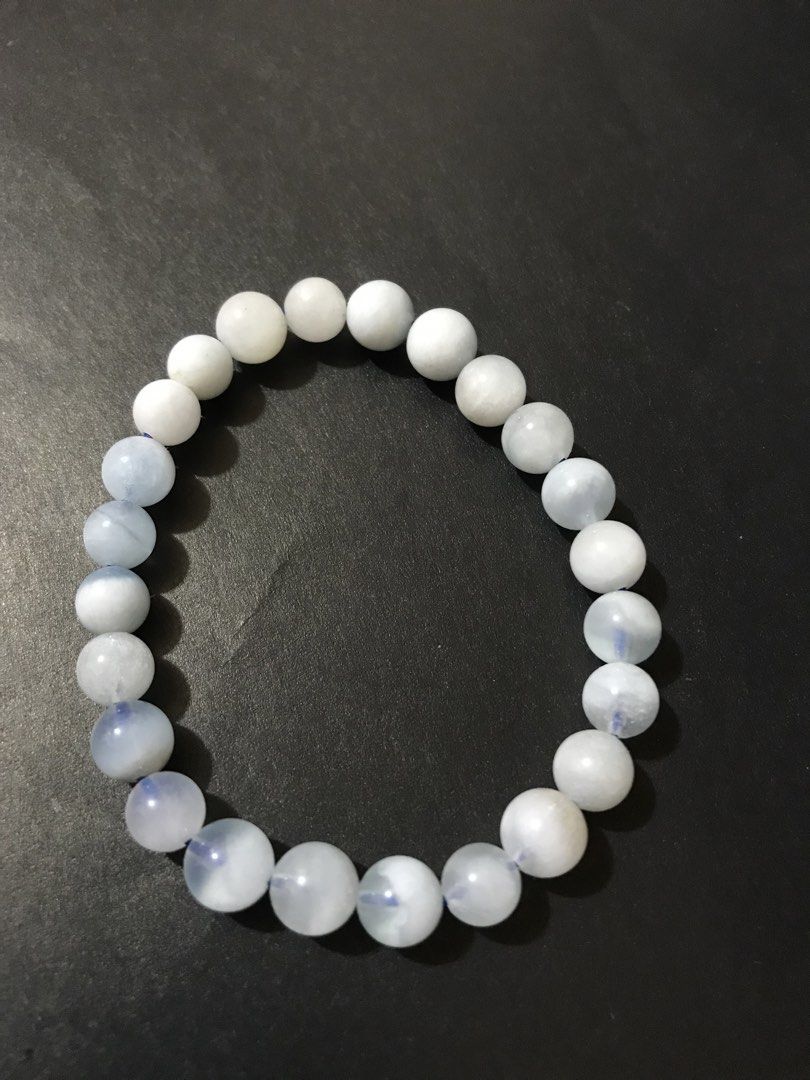 Bracelet 8mm Aquamarine 15cm (Category: Bracelets) located in Rizal. Submitted by willowbasketph (Listing ID 1469514397, Image 1). Description: Bracelet 8mm Aquamarine 15cm Comfortable for daily wear and perfect for pairing with simple outfits..
