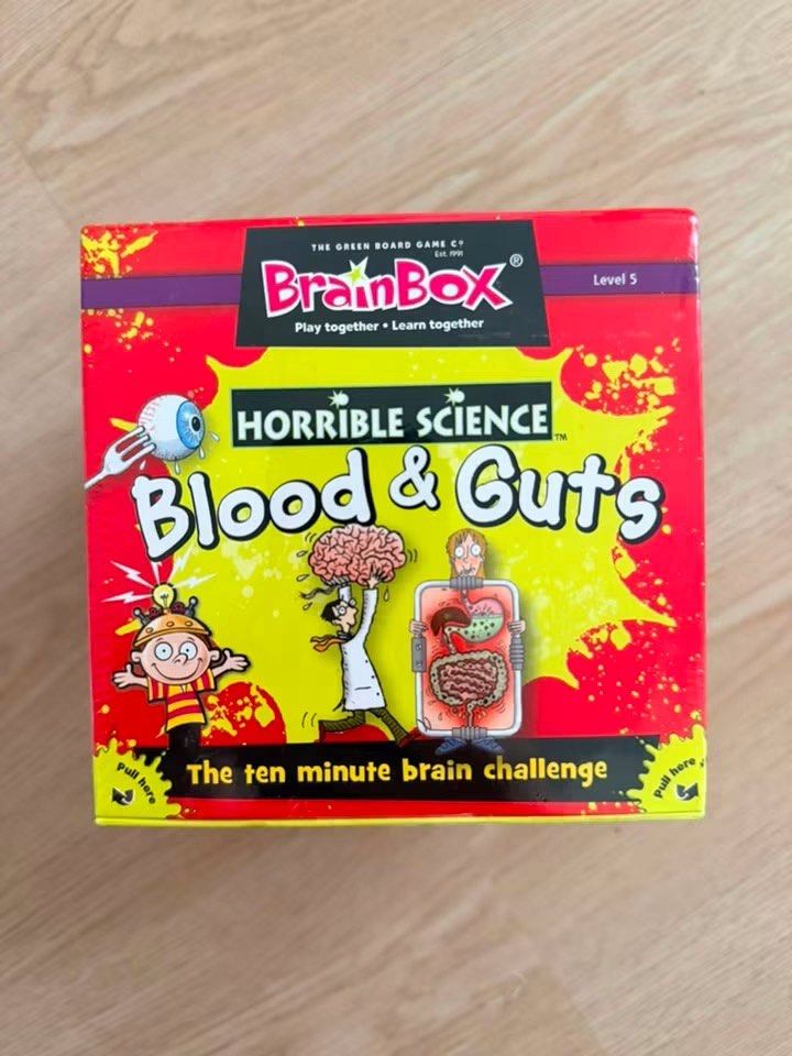 BrainBox Horrible Science Blood & Guts Card Game (Category: Board Games & Puzzles) located in Pasay City. Submitted by anndrias (Listing ID 1469471551, Image 1). Description: .