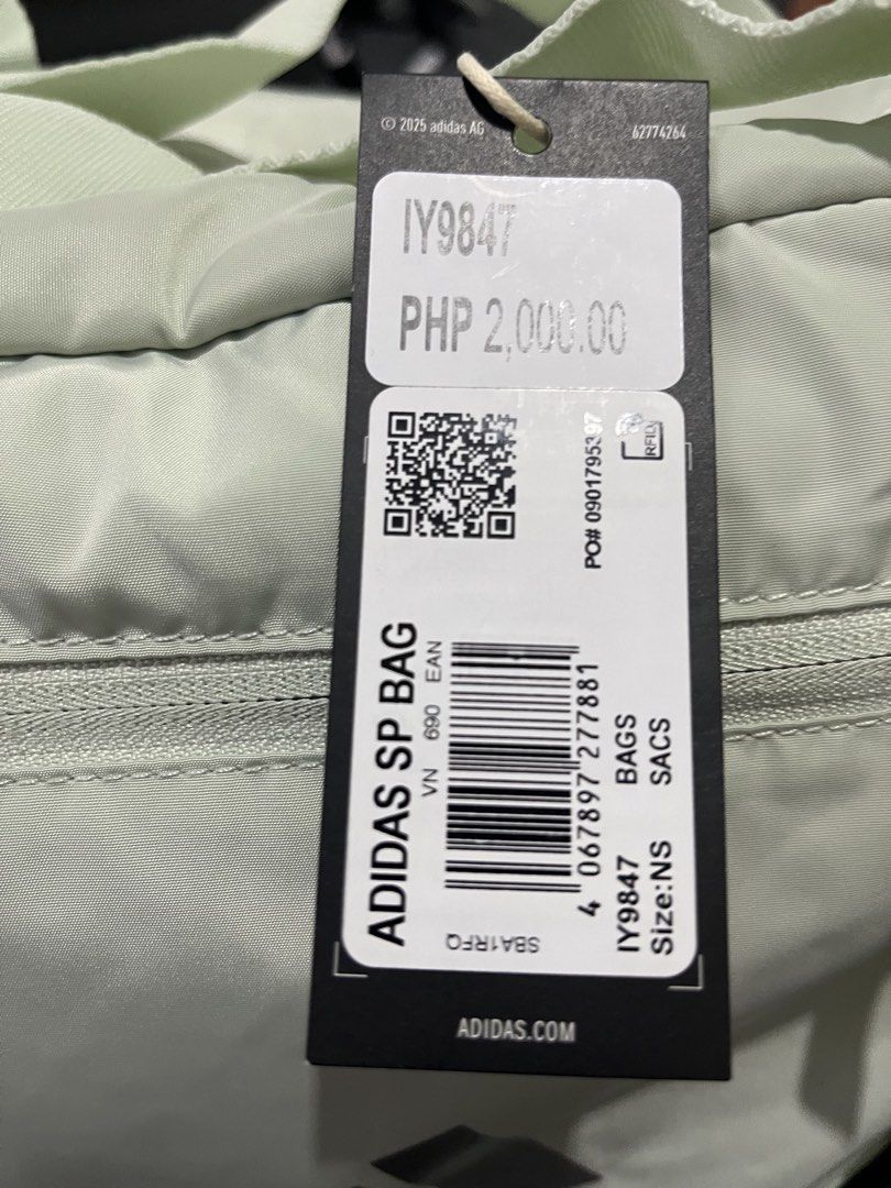 BRAND NEW ADIDAS DUFFLE BAG (Category: Luxury Bags & Wallets) located in Gapan. Submitted by anya1203 (Listing ID 1469465603, Image 2). Description: Brand new, bought 2000. Selling for only 1700. .