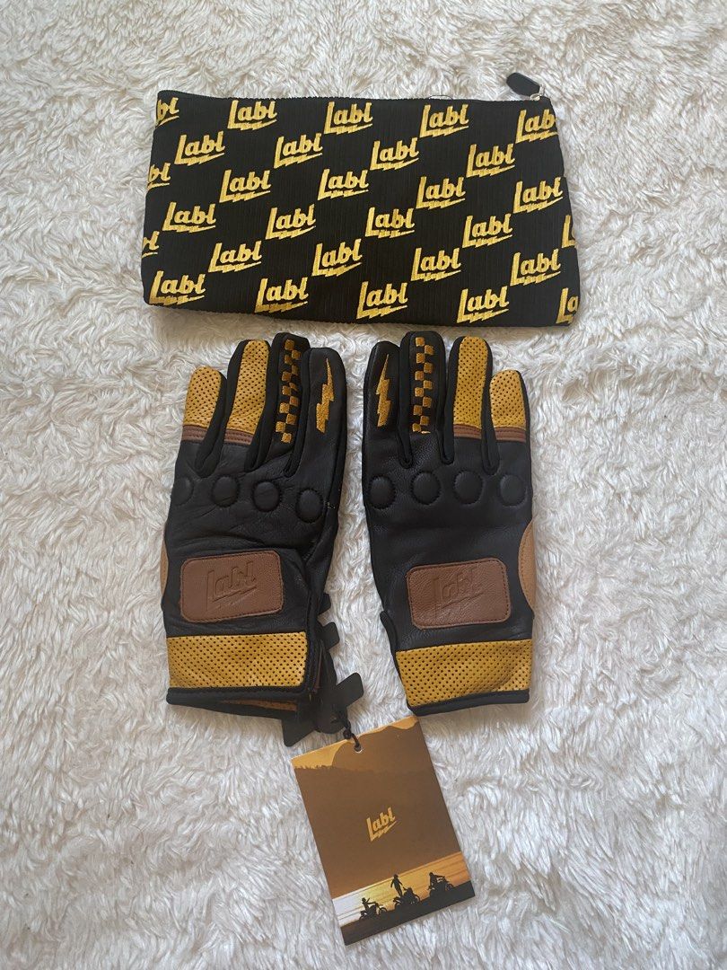 Brand New LABL Riding Gloves (Category: Gloves) located in Valenzuela. Submitted by chegarrucho (Listing ID 1469571412, Image 1). Description: Brand new Never worn, with tag.
