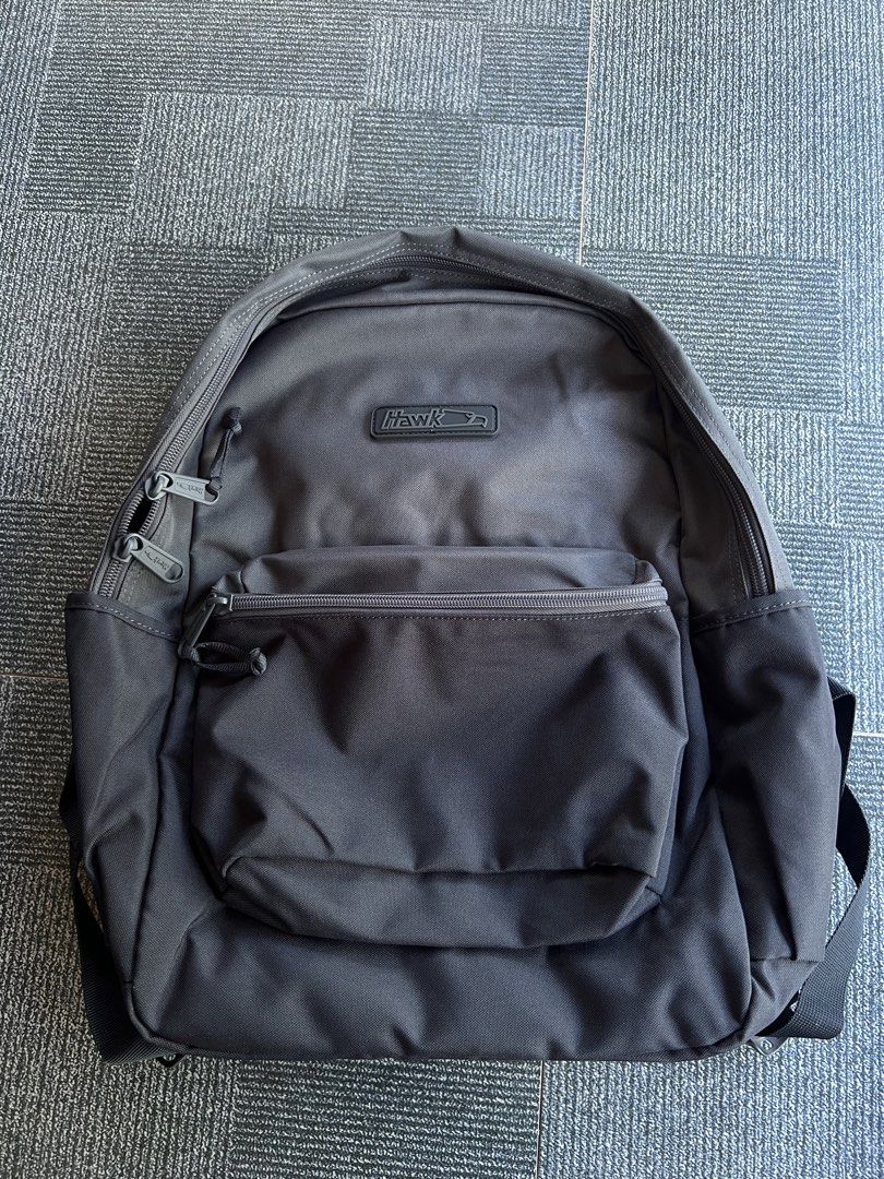 brandnew hawk bag (Category: Announcements) located in Abucay. Submitted by zen_cloudy (Listing ID 1469484573, Image 1). Description: bnew hawk bag! rfs: dalawa na order 550 nalang.