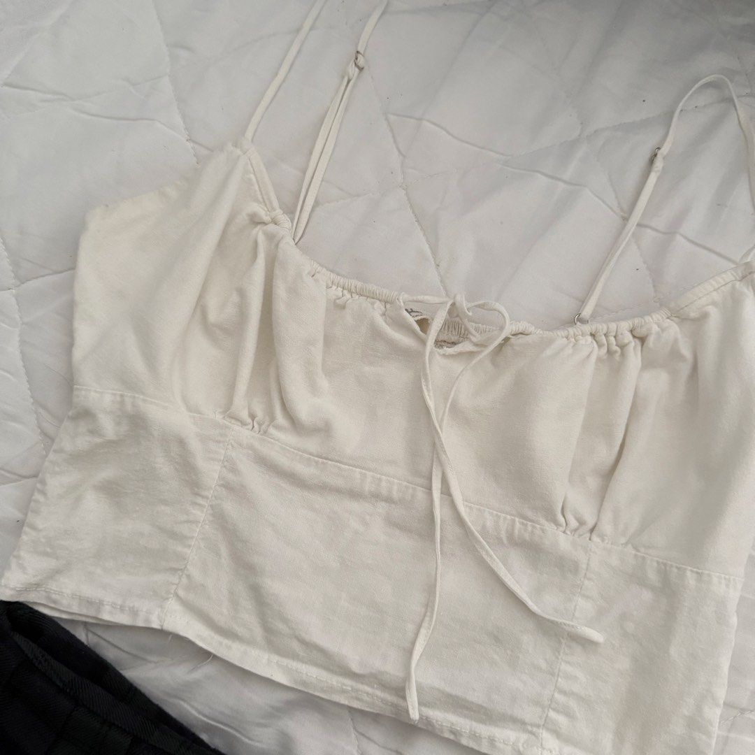 Brandy Melville Cami & Skirt Bundle (Category: Shirts) located in Davao. Submitted by aug_amari (Listing ID 1469461064, Image 3). Description: take all 500! w sign of use, slight yellowish armpit part but not that visible. fits XS-Small Skirt - zipper at the back :).